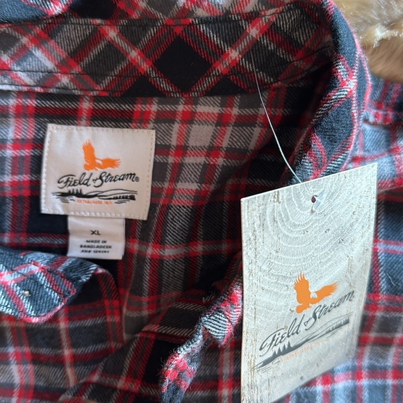 Men’s Field & Stream flannel - Picture 2 of 4